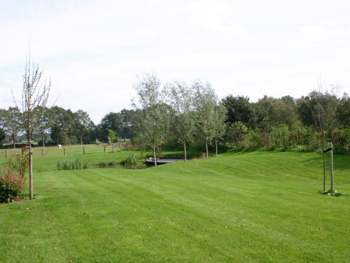 Villa Grandeur Farmhouse In Dwingeloo At A National Park Exterior foto